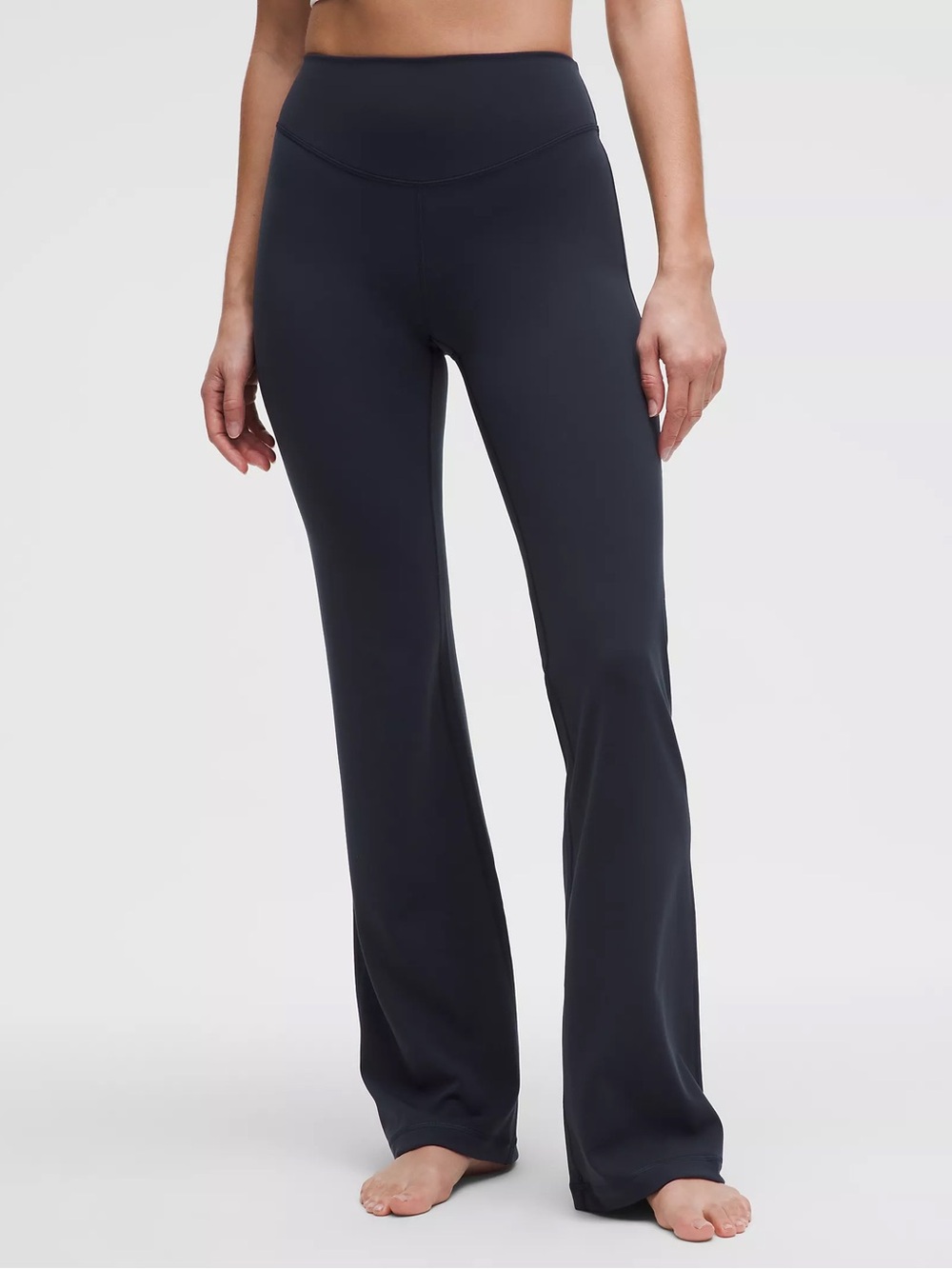 Lululemon Wunder Under SmoothCover High-Rise Bootcut Pant 34”